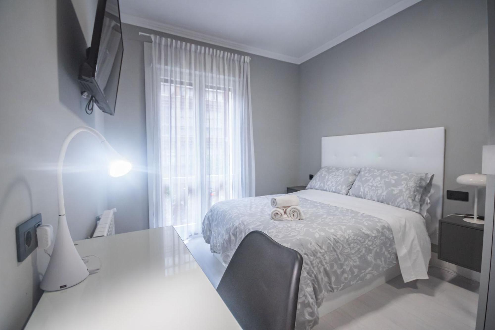 Gran Apartamento 6 Suites Bilbao Center エクステリア 写真